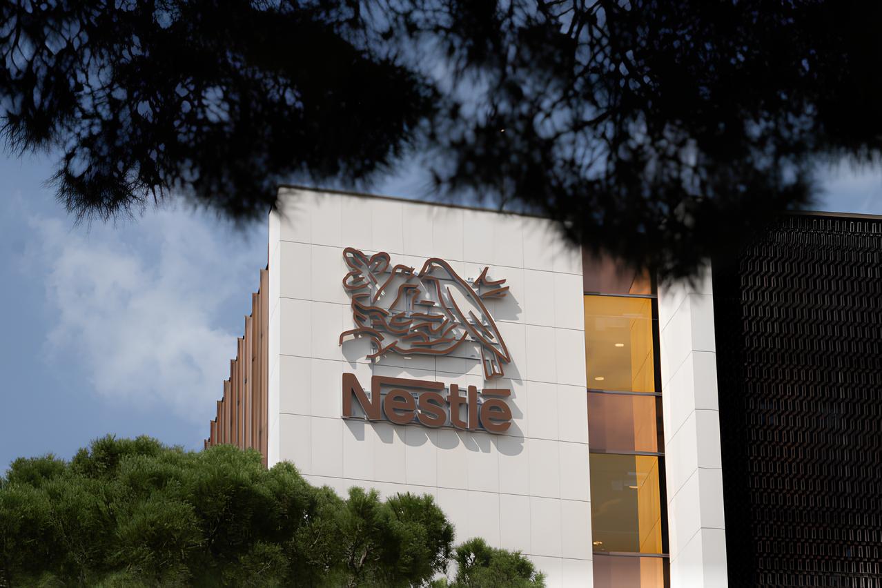 Nestlé España: Crescimento, Inovação e Sustentabilidade em 2024 3 Nestlé España: Crescimento, Inovação e Sustentabilidade em 2024 Nestl Espa a Crescimento Inova o e Sustentabilidade em 2024 Nestlé España: Crescimento, Inovação e Sustentabilidade em 2024