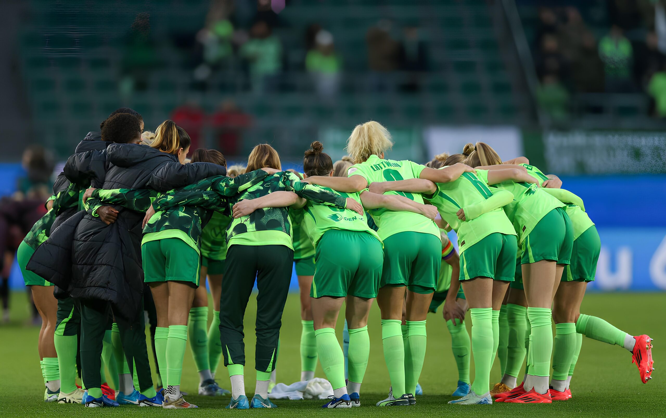 Barcelona x Wolfsburg: O Duelo que Pode Entrar para a História da Champions League Feminina 3 Barcelona x Wolfsburg: O Duelo que Pode Entrar para a História da Champions League Feminina Barcelona x Wolfsburg O Duelo que Pode Entrar para a Hist ria da Champions League Feminina scaled Barcelona x Wolfsburg: O Duelo que Pode Entrar para a História da Champions League Feminina