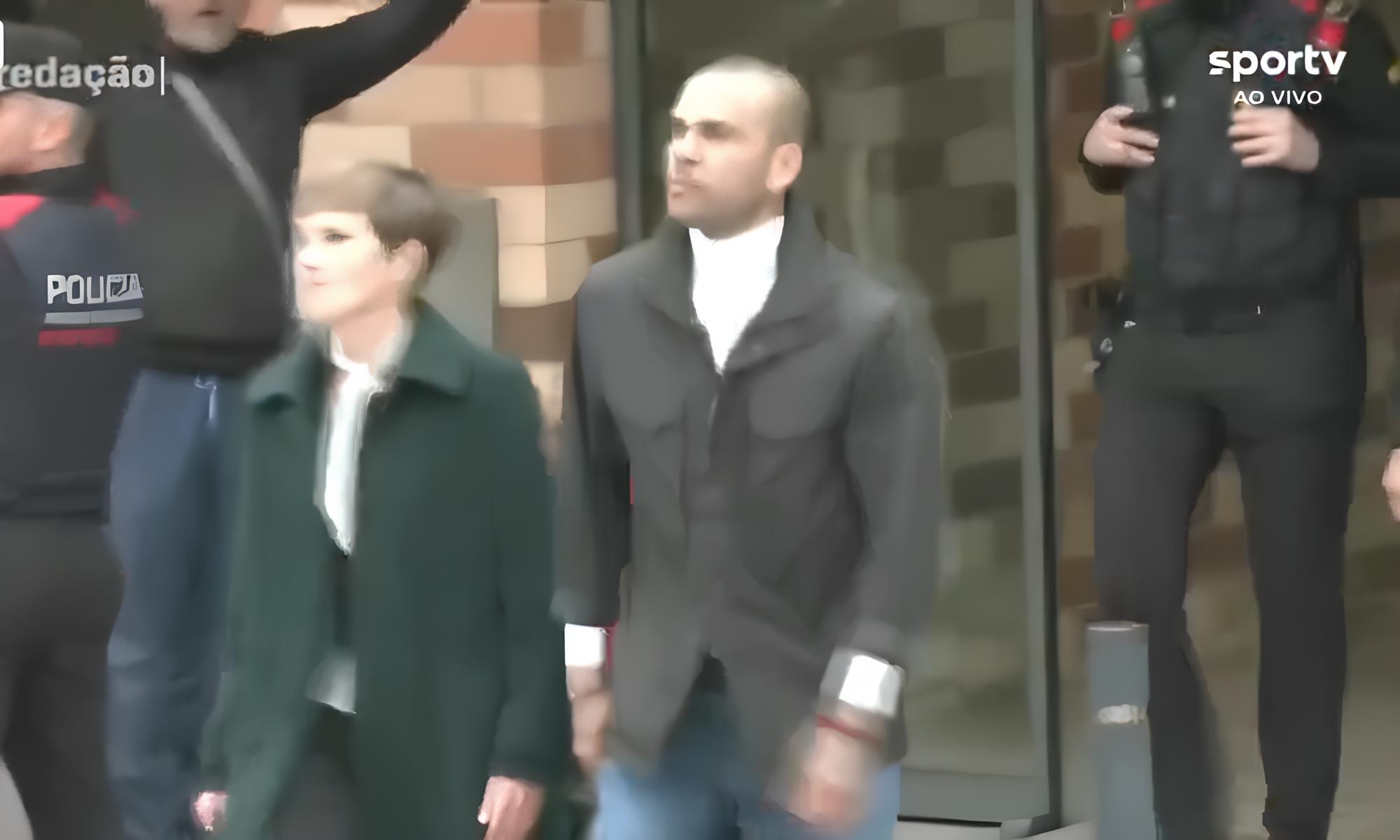 Daniel Alves na Justiça: Entenda o Caso do Processo Milionário Movido pelo Pumas 3 Daniel Alves na Justiça: Entenda o Caso do Processo Milionário Movido pelo Pumas Daniel Alves na Justi a Entenda o Caso do Processo Milion rio Movido pelo Pumas Daniel Alves na Justiça: Entenda o Caso do Processo Milionário Movido pelo Pumas