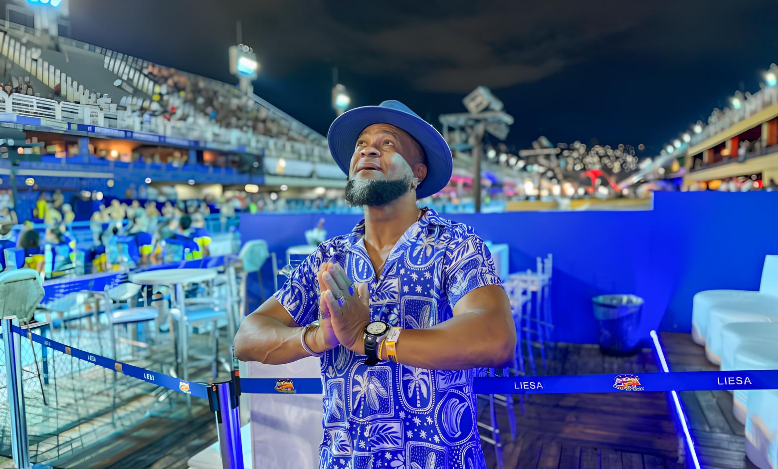 ÚLTIMO SEGUNDO: A Paixão de Alexandre Guedes Pela Beija-Flor e o Encanto do Carnaval Carioca 3 ÚLTIMO SEGUNDO: A Paixão de Alexandre Guedes Pela Beija-Flor e o Encanto do Carnaval Carioca ÚLTIMO SEGUNDO: A Paixão de Alexandre Guedes Pela Beija-Flor e o Encanto do Carnaval Carioca