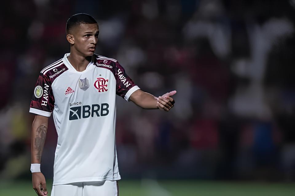 O Quebra-Cabeça do Mercado da Bola: Wesley no Flamengo, Jorginho no Fla e Outras Explosões que Prometem Agitar o Futebol Brasileiro 3 O Quebra-Cabeça do Mercado da Bola: Wesley no Flamengo, Jorginho no Fla e Outras Explosões que Prometem Agitar o Futebol Brasileiro O Quebra-Cabeça do Mercado da Bola: Wesley no Flamengo, Jorginho no Fla e Outras Explosões que Prometem Agitar o Futebol Brasileiro