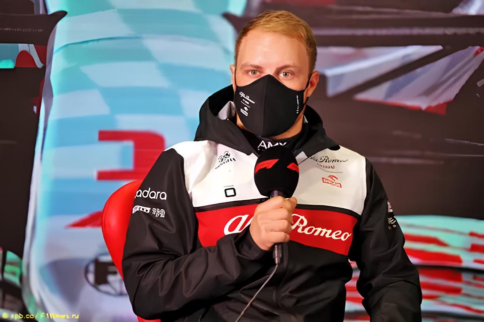 Valtteri Bottas Retorna à McLaren: O Dia em Que o Passado Reviveu no Circuito de Barcelona 3 Valtteri Bottas Retorna à McLaren: O Dia em Que o Passado Reviveu no Circuito de Barcelona Valtteri Bottas Retorna McLaren O Dia em Que o Passado Reviveu no Circuito de Barcelona Valtteri Bottas Retorna à McLaren: O Dia em Que o Passado Reviveu no Circuito de Barcelona