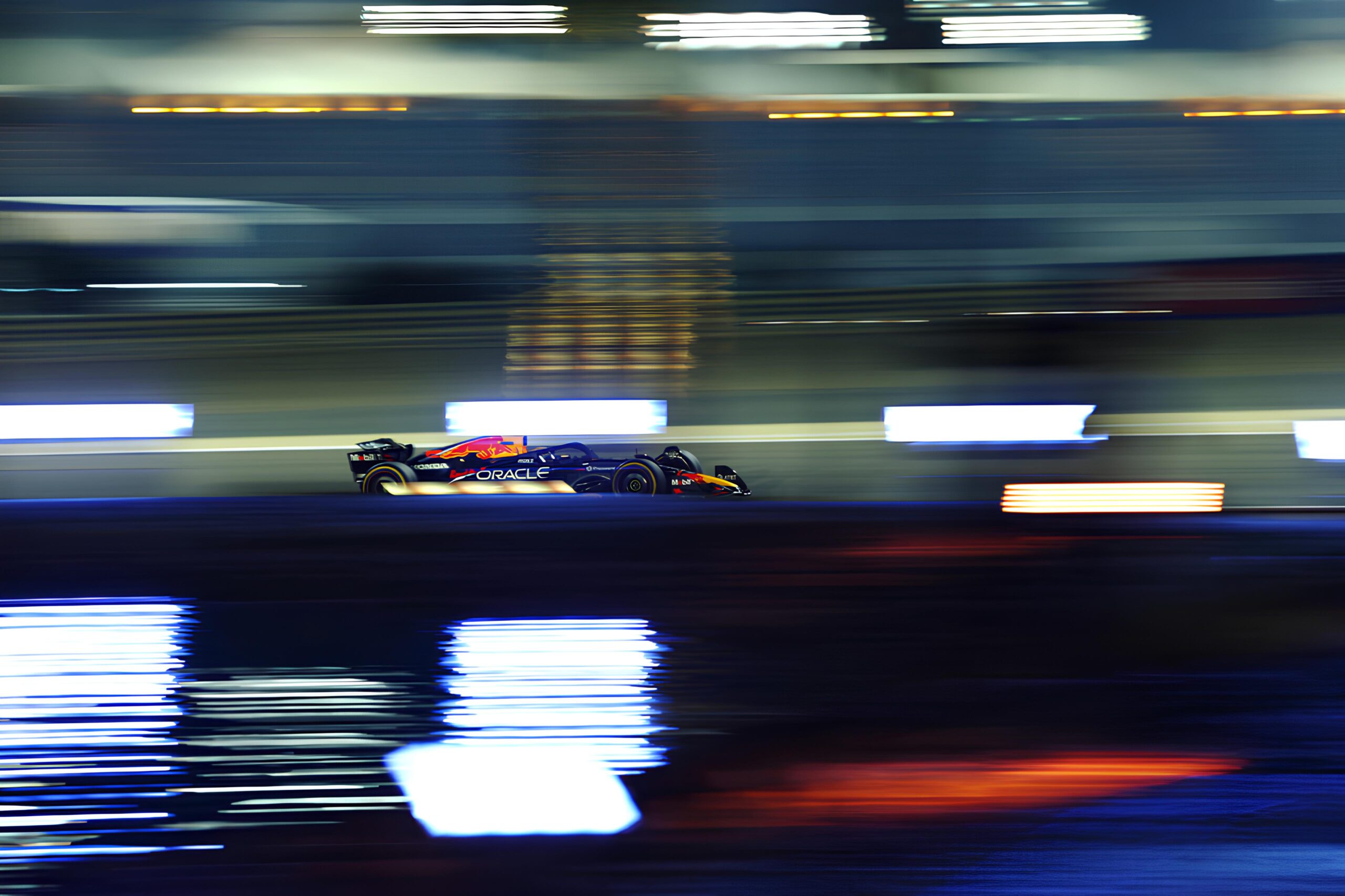 Como a Nova Asa Dianteira da Red Bull Pode Revolucionar o Campeonato de Fórmula 1 em 2025 3 Como a Nova Asa Dianteira da Red Bull Pode Revolucionar o Campeonato de Fórmula 1 em 2025 Como a Nova Asa Dianteira da Red Bull Pode Revolucionar o Campeonato de F rmula 1 em 2025 scaled Como a Nova Asa Dianteira da Red Bull Pode Revolucionar o Campeonato de Fórmula 1 em 2025