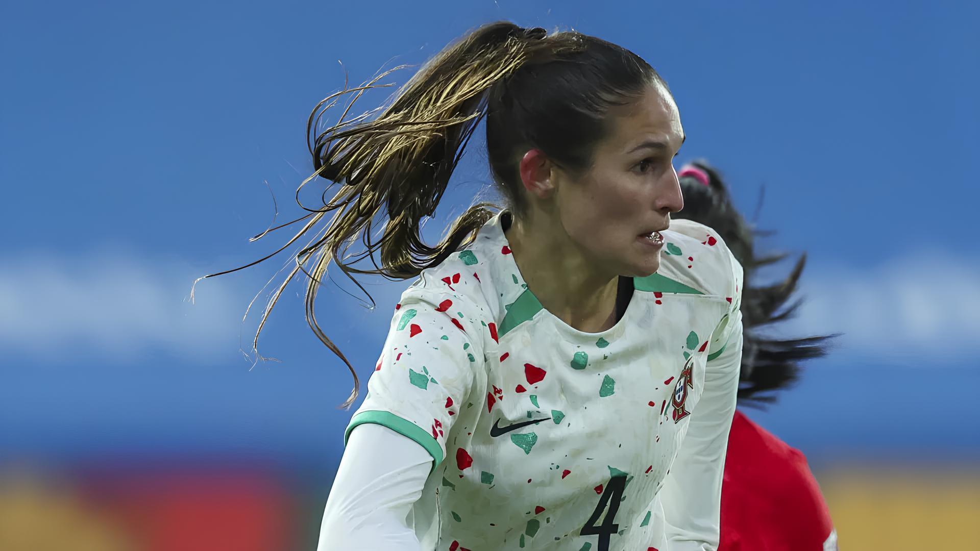 Minuto 18: O Grito de Tranquilidade e Foco de Ana Seiça Frente à Espanha – Um Jogo que Vai Além do Futebol 3 Minuto 18: O Grito de Tranquilidade e Foco de Ana Seiça Frente à Espanha – Um Jogo que Vai Além do Futebol Minuto 18 O Grito de Tranquilidade e Foco de Ana Sei a Frente Espanha Um Jogo que Vai Al m do Futebol Minuto 18: O Grito de Tranquilidade e Foco de Ana Seiça Frente à Espanha – Um Jogo que Vai Além do Futebol