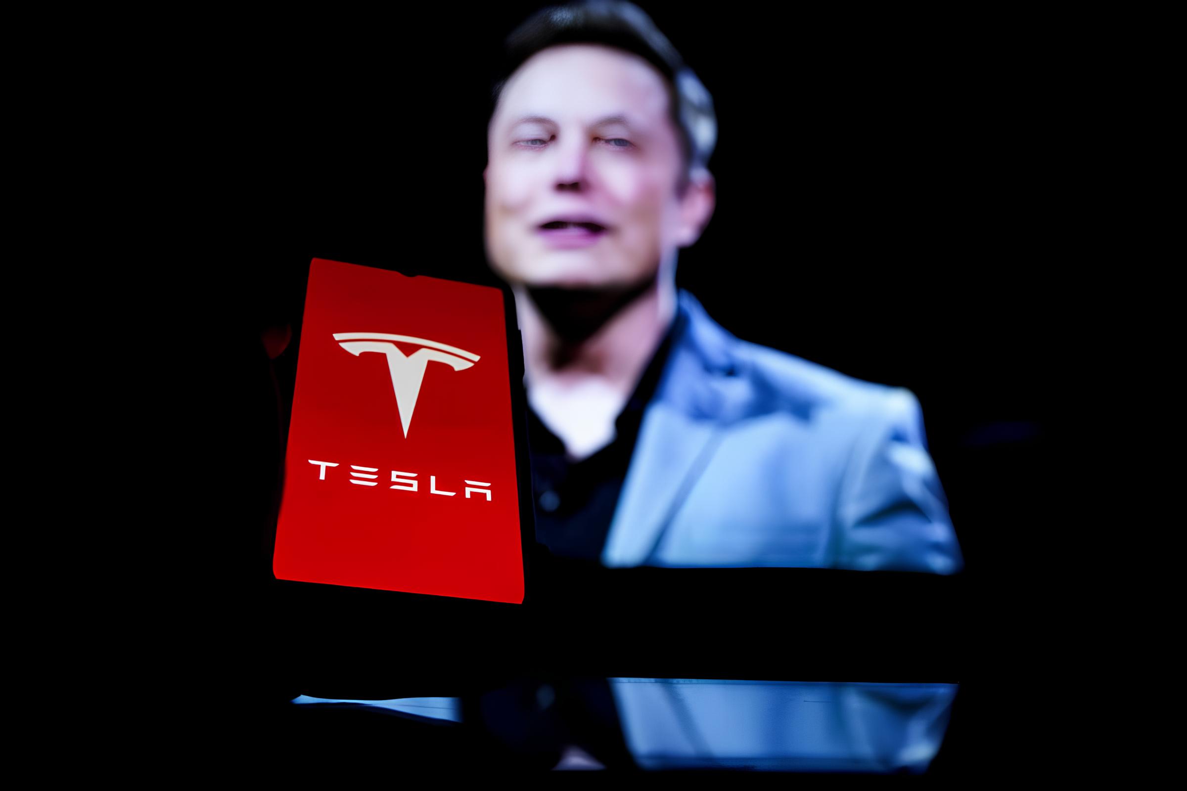 O Conflito dos Bilionários: Como Elon Musk e Amancio Ortega Estão Transformando um Terreno na Espanha em um Campo de Batalha Econômica 3 O Conflito dos Bilionários: Como Elon Musk e Amancio Ortega Estão Transformando um Terreno na Espanha em um Campo de Batalha Econômica O Conflito dos Bilion rios Como Elon Musk e Amancio Ortega Est o Transformando um Terreno na Espanha em um Campo de Batalha Econ mica O Conflito dos Bilionários: Como Elon Musk e Amancio Ortega Estão Transformando um Terreno na Espanha em um Campo de Batalha Econômica