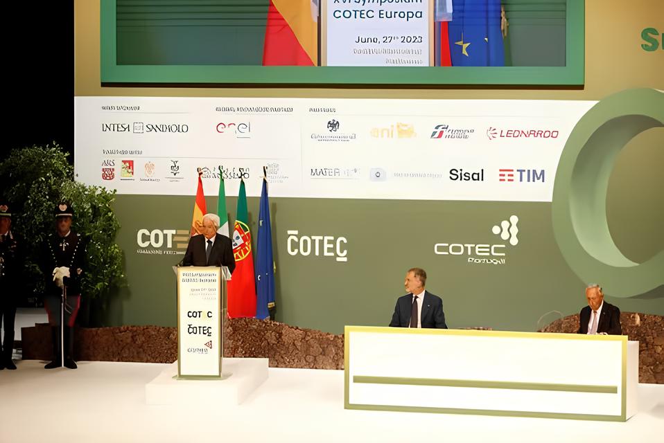 Coimbra no Centro das Atenções: Quando Reis, Presidentes e Ideias Transformam uma Cidade 3 Coimbra no Centro das Atenções: Quando Reis, Presidentes e Ideias Transformam uma Cidade Coimbra no Centro das Aten es Quando Reis Presidentes e Ideias Transformam uma Cidade Coimbra no Centro das Atenções: Quando Reis, Presidentes e Ideias Transformam uma Cidade