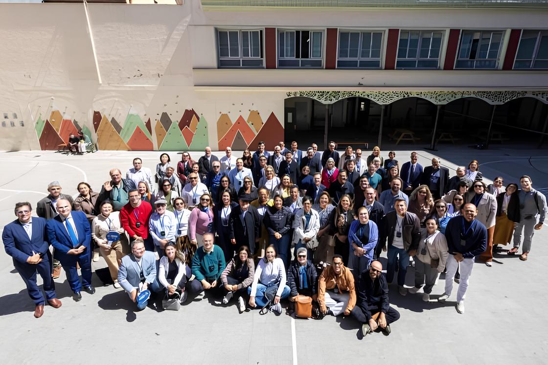 Como Uma Escola em Barcelona Está Revolucionando a Educação Inclusiva no Brasil e No Mundo 3 Como Uma Escola em Barcelona Está Revolucionando a Educação Inclusiva no Brasil e No Mundo Como Uma Escola em Barcelona Est Revolucionando a Educa o Inclusiva no Brasil e No Mundo Como Uma Escola em Barcelona Está Revolucionando a Educação Inclusiva no Brasil e No Mundo