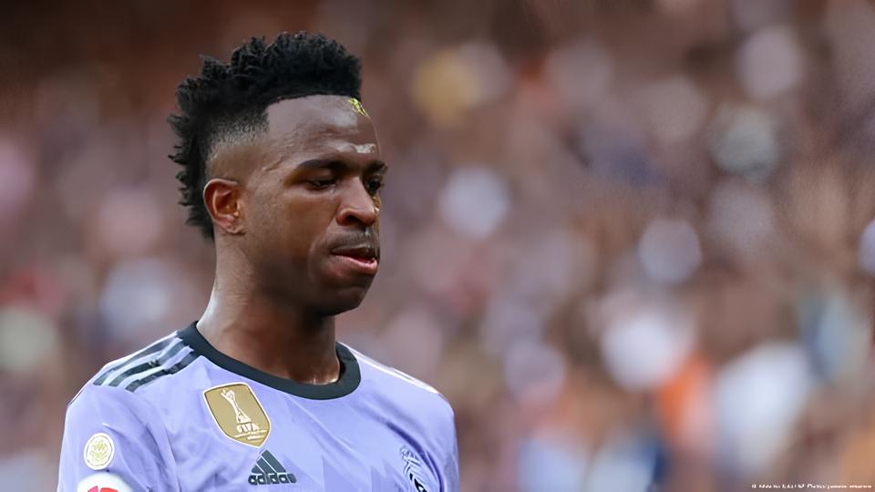 O Caso Vini Jr: Quando o Futebol Enfrenta Sua Pior Face e a Justiça Responde com Força Inédita 3 O Caso Vini Jr: Quando o Futebol Enfrenta Sua Pior Face e a Justiça Responde com Força Inédita O Caso Vini Jr Quando o Futebol Enfrenta Sua Pior Face e a Justi a Responde com For a In dita O Caso Vini Jr: Quando o Futebol Enfrenta Sua Pior Face e a Justiça Responde com Força Inédita