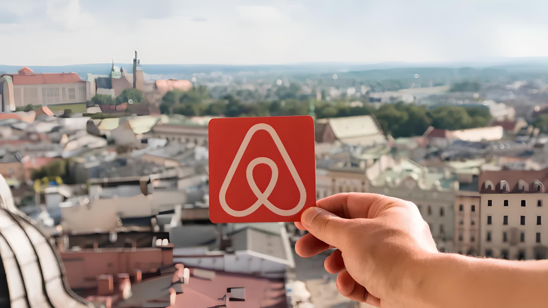 O Golpe Final no Airbnb: Como 65 Mil Anúncios Ilegais Estão Transformando o Futuro do Turismo na Espanha 3 O Golpe Final no Airbnb: Como 65 Mil Anúncios Ilegais Estão Transformando o Futuro do Turismo na Espanha O Golpe Final no Airbnb Como 65 Mil An ncios Ilegais Est o Transformando o Futuro do Turismo na Espanha O Golpe Final no Airbnb: Como 65 Mil Anúncios Ilegais Estão Transformando o Futuro do Turismo na Espanha