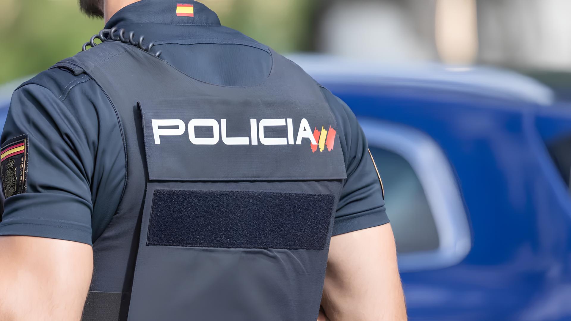 Quando o Relógio Bate no Minuto 24: A Intrigante Conexão Entre Economia, Política e Crime Global 3 Quando o Relógio Bate no Minuto 24: A Intrigante Conexão Entre Economia, Política e Crime Global Quando o Relógio Bate no Minuto 24: A Intrigante Conexão Entre Economia, Política e Crime Global