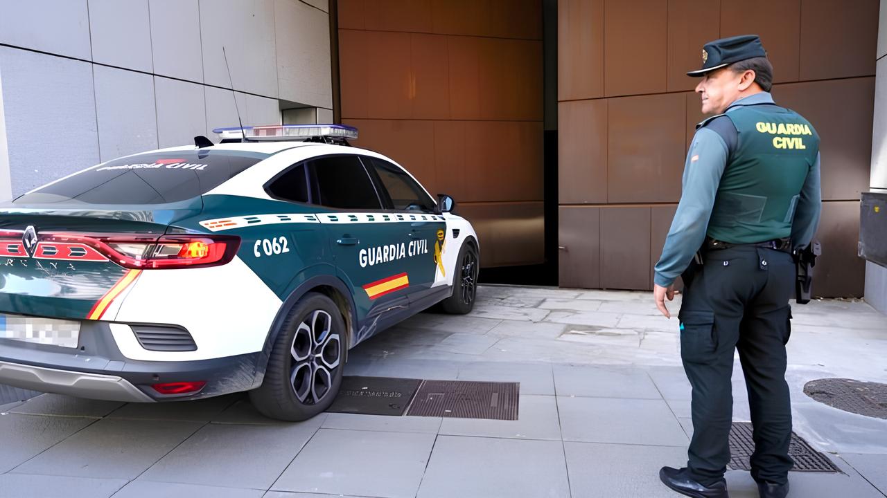 Três Crianças Prisoneiras do Silêncio: O Caso que Abalou a Espanha e Revelou um Lado Sombrio da Família Moderna 3 Três Crianças Prisoneiras do Silêncio: O Caso que Abalou a Espanha e Revelou um Lado Sombrio da Família Moderna Tr s Crian as Prisoneiras do Sil ncio O Caso que Abalou a Espanha e Revelou um Lado Sombrio da Fam lia Moderna Três Crianças Prisoneiras do Silêncio: O Caso que Abalou a Espanha e Revelou um Lado Sombrio da Família Moderna