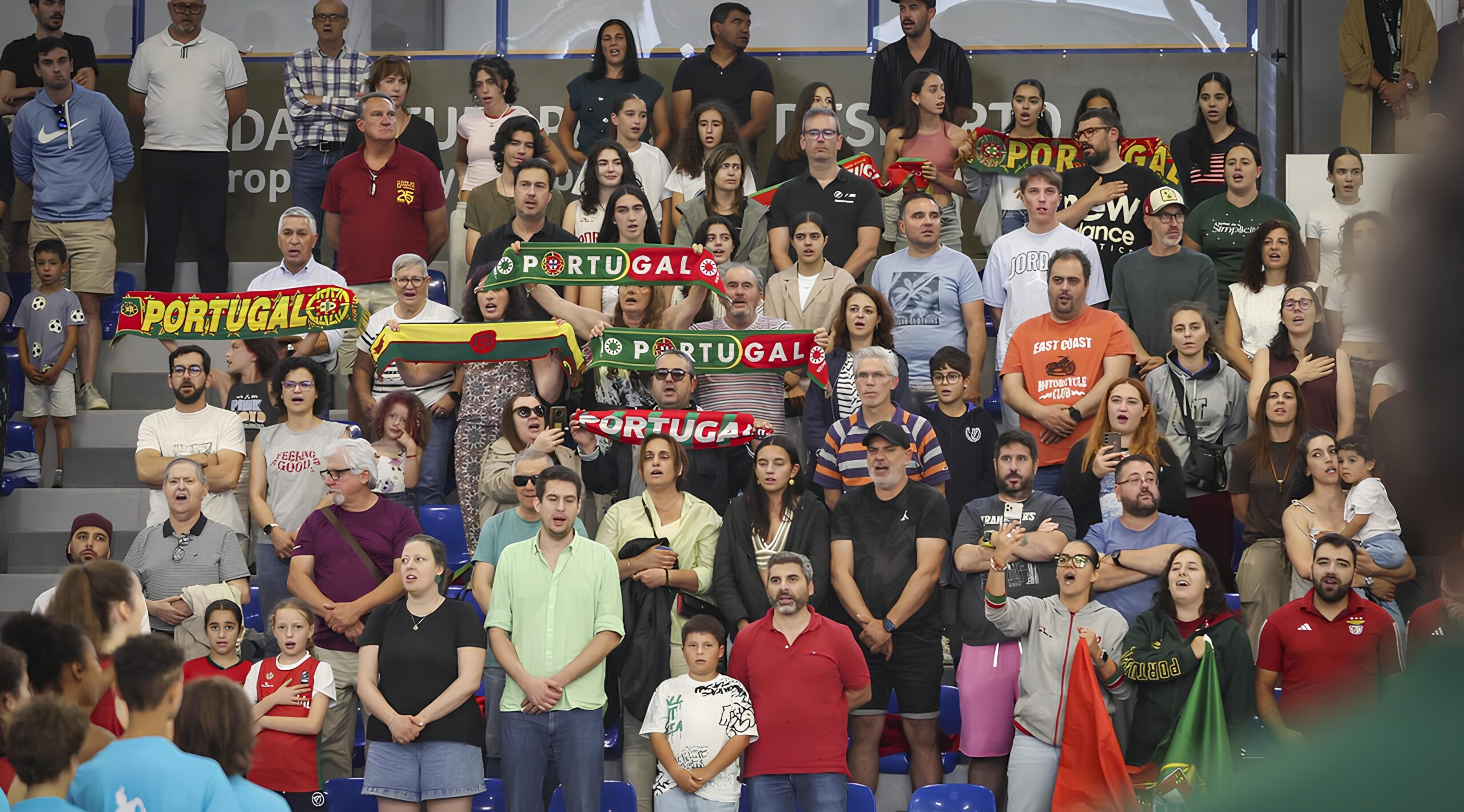 Basquetebol Feminino em Alta Portugal Encara Espanha com Coragem e Celebra Maria Jo o Correia no Torneio de Viana do Castelo scaled Basquetebol Feminino em Alta: Portugal Encara Espanha com Coragem e Celebra Maria João Correia no Torneio de Viana do Castelo