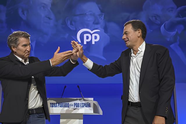A Nova Cruzada de Luís Montenegro: Segurança, Imigração e o Futuro da Democracia Portuguesa 3 A Nova Cruzada de Luís Montenegro: Segurança, Imigração e o Futuro da Democracia Portuguesa A Nova Cruzada de Lu s Montenegro Seguran a Imigra o e o Futuro da Democracia Portuguesa A Nova Cruzada de Luís Montenegro: Segurança, Imigração e o Futuro da Democracia Portuguesa