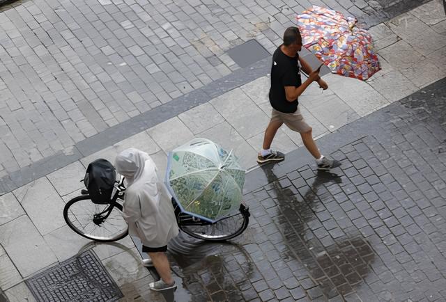 Quando a Tempestade Engole Vidas: O Drama das Chuvas Torrenciais na Catalunha 3 Quando a Tempestade Engole Vidas: O Drama das Chuvas Torrenciais na Catalunha Quando a Tempestade Engole Vidas O Drama das Chuvas Torrenciais na Catalunha Quando a Tempestade Engole Vidas: O Drama das Chuvas Torrenciais na Catalunha