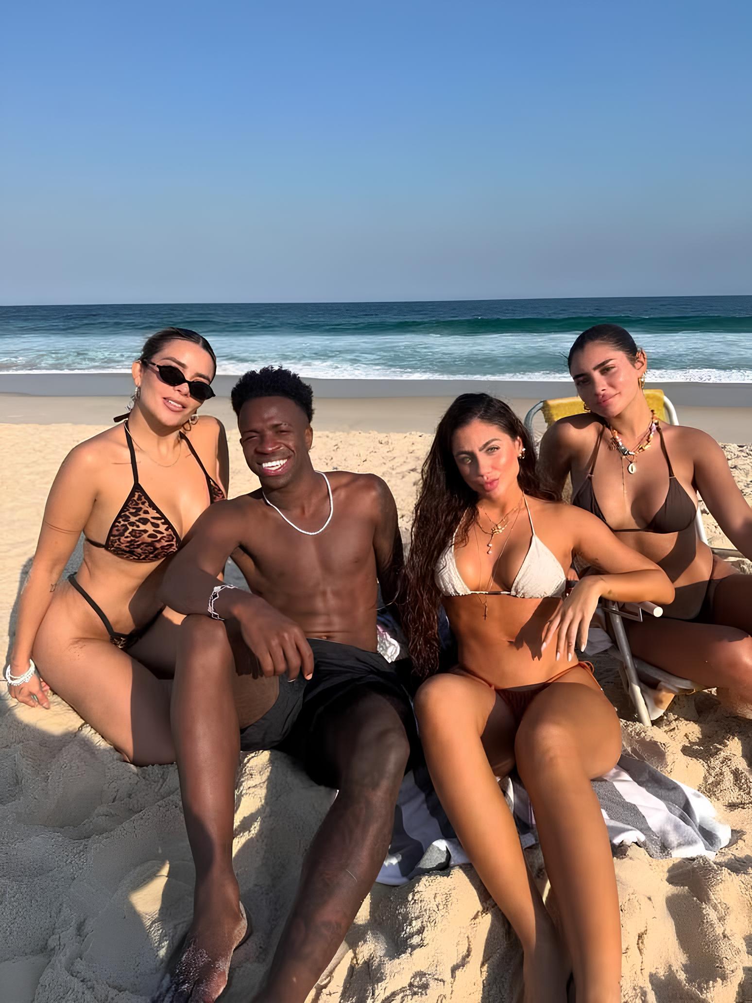 Vini Jr e o Mist rio de Ibiza Entre Rumores Romances e Holofotes O Que H Por Tr s da Nova Pol mica do Craque Vini Jr. e o Mistério de Ibiza: Entre Rumores, Romances e Holofotes – O Que Há Por Trás da Nova Polêmica do Craque?